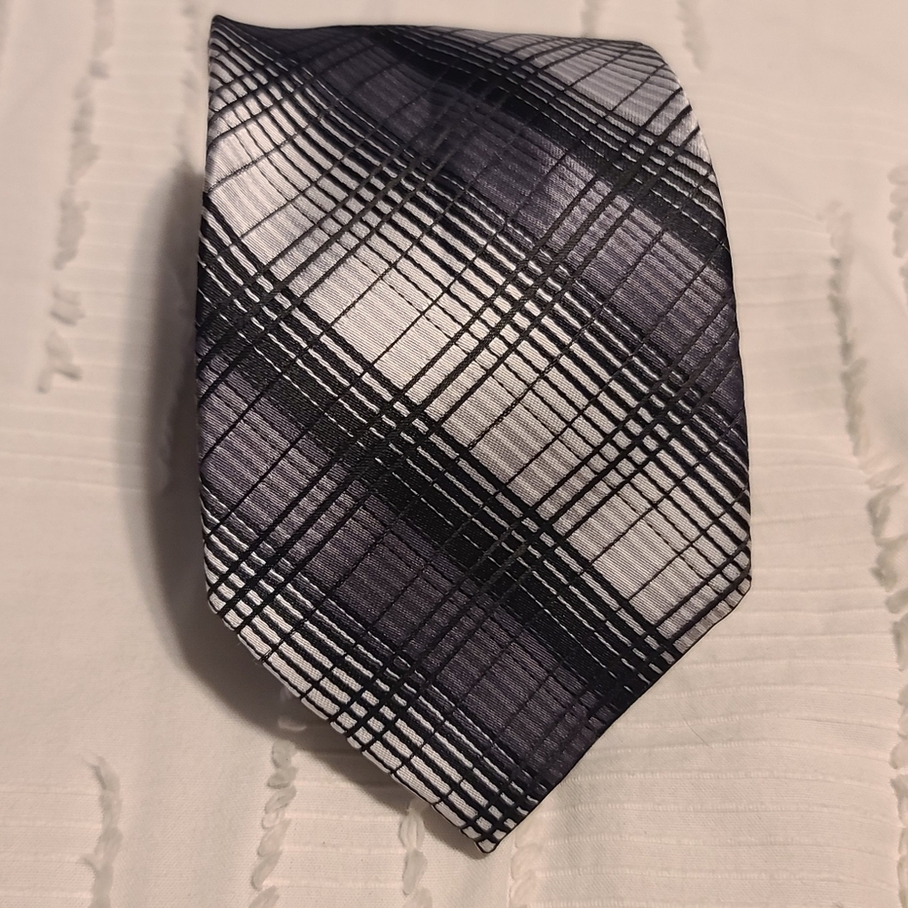 Pierre Cardin Gray Silver Satin Neck Tie